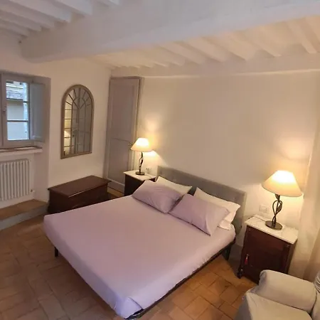 Apartment Iris Todi